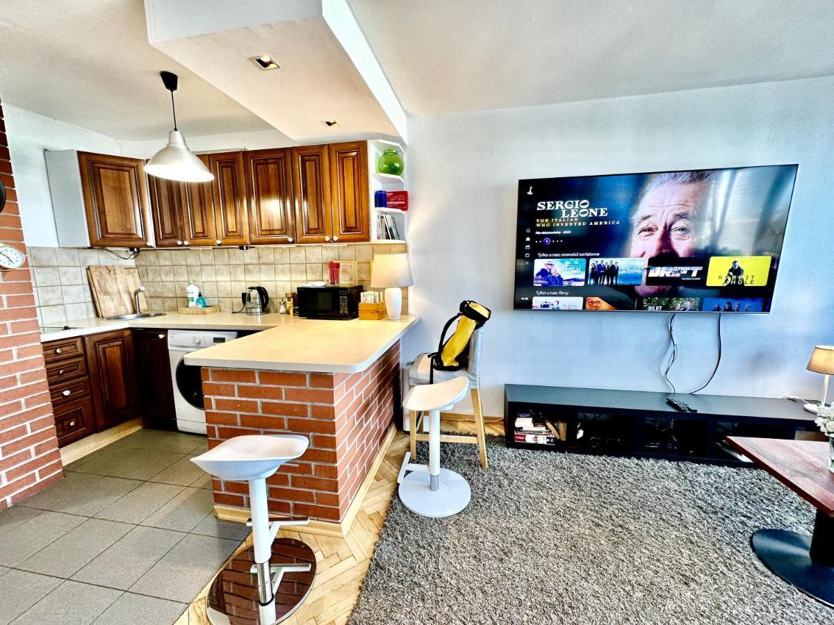 Super White 2x Metro Scisle Centrum Wifi 300 Mbs New Apartment